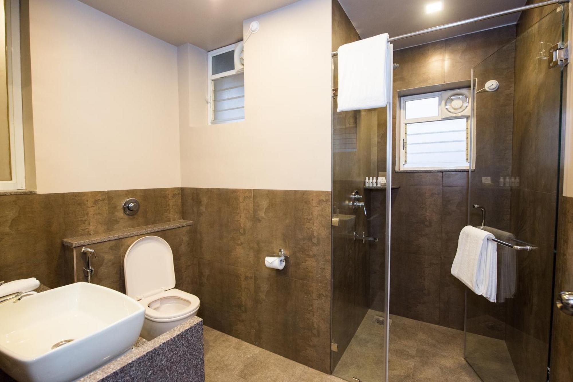 בנולים Victoria Paradise Inn מראה חיצוני תמונה
